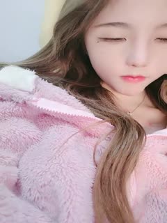 白丝袜大长腿美女被操