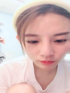 美女不穿衣服的视频软件