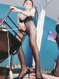 美女直播一级片