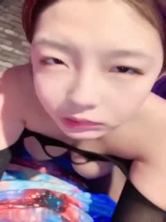 女生把裤子脱了让男生桶的视频网站