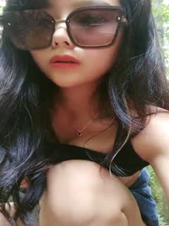 少萝疯狂❌喷水自慰麻豆