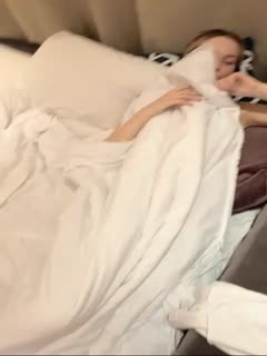 巨乳公交车电车痴汉