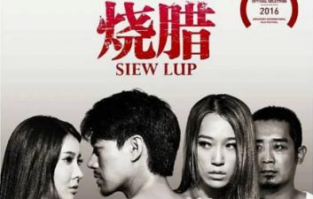 浪货趴办公桌H揉男男gv