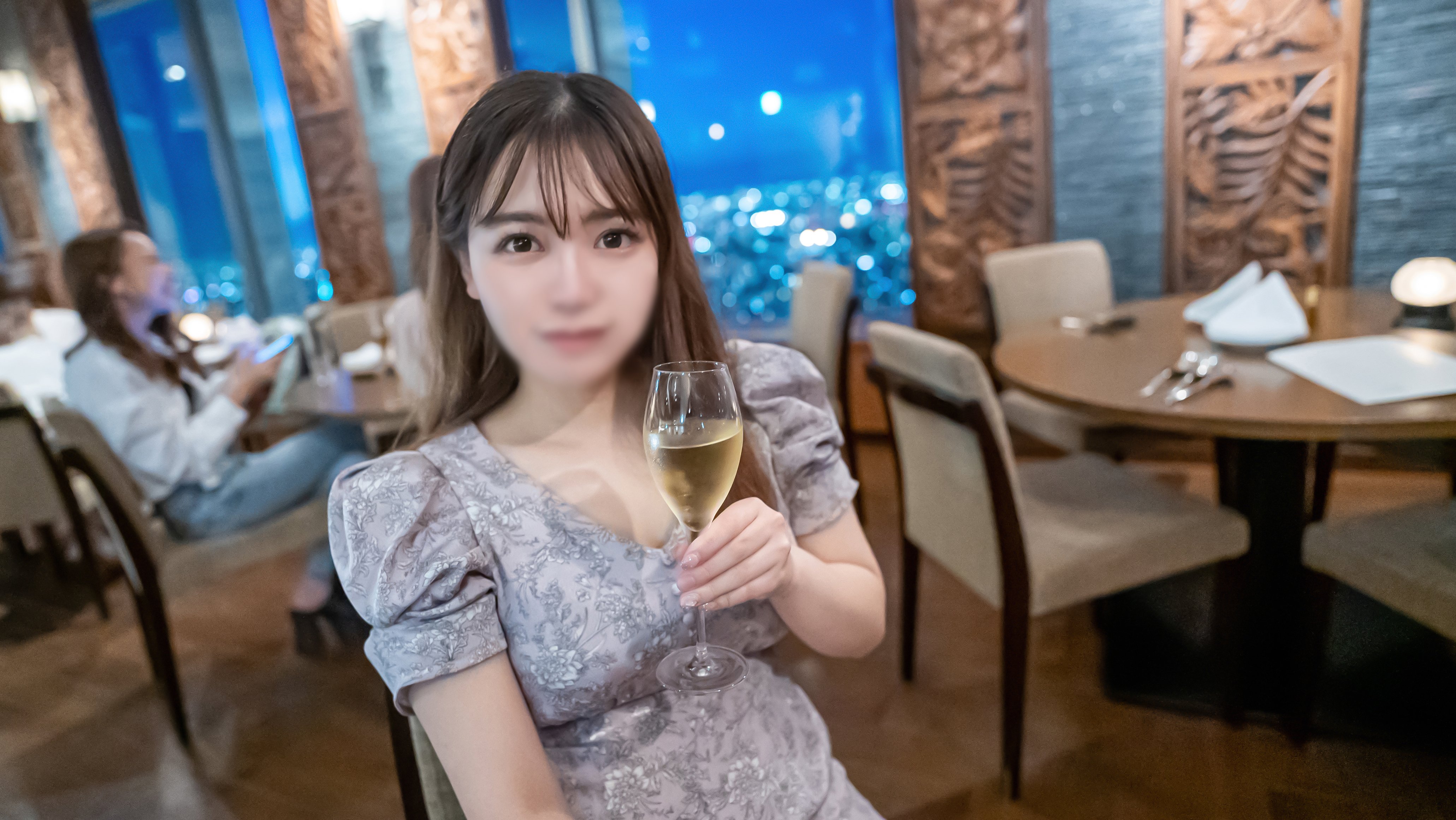 女大学生按摩视频