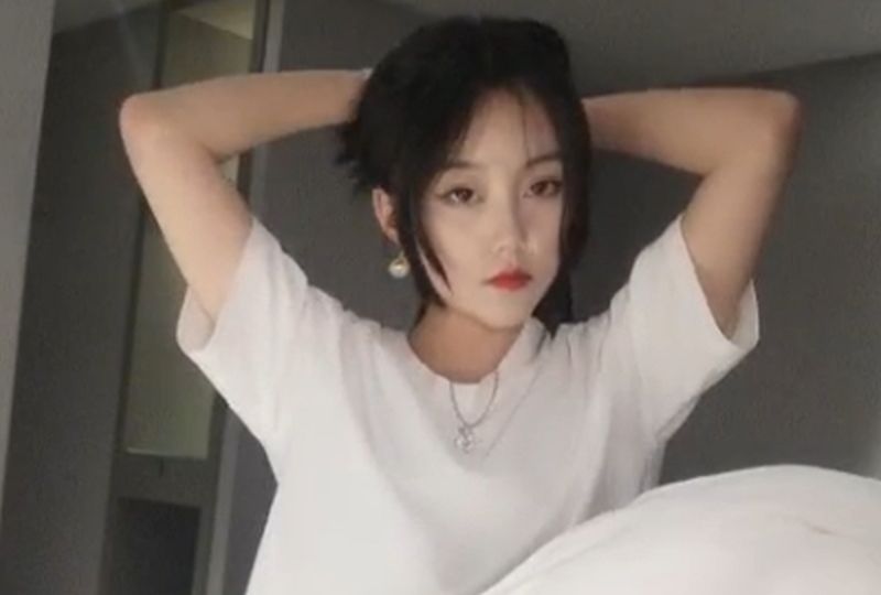人乳喂奶三级hd