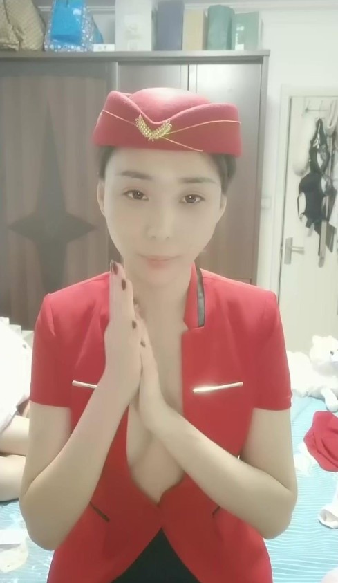 老虎袭击人视频大全