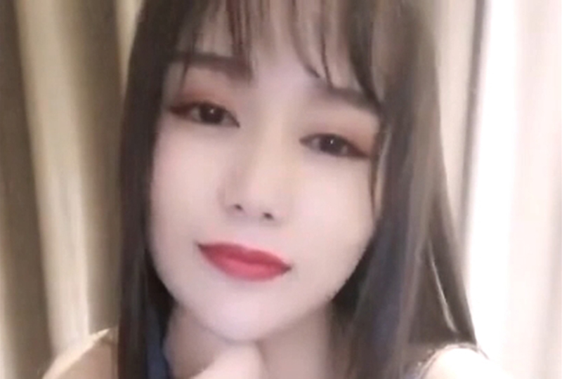 久久久VVV