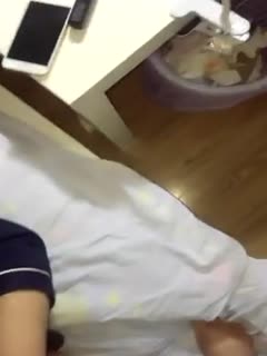 亚洲老女人的奶子图片