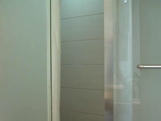 男女半夜偷看骚网站平台