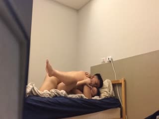 www.乱伦.av