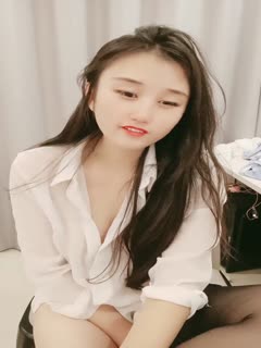 乳汁诱惑喷洒巨乳